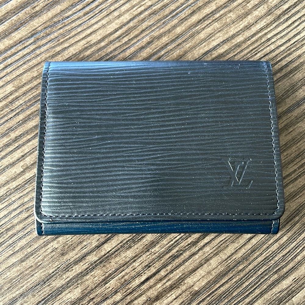 Louis Vuitton Epi Leather Card Holder Wallet